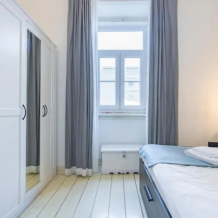 3bdr Mouraria By Lovelystay Lisboa