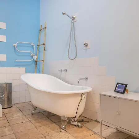 Apartamento 3bdr Mouraria By Lovelystay