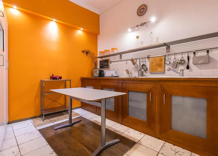 3bdr Mouraria By Lovelystay